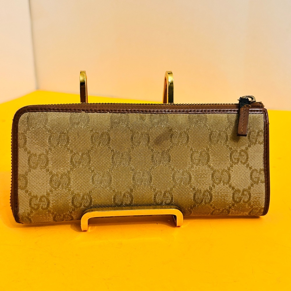 Gucci Beige and Brown Women's Wallet - Picture 4 of 11